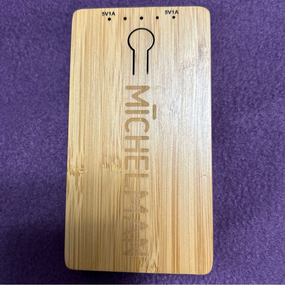 Michelman Cherokee Bamboo Power Bank  With Micro USB Cable 5000mAh/3.7V